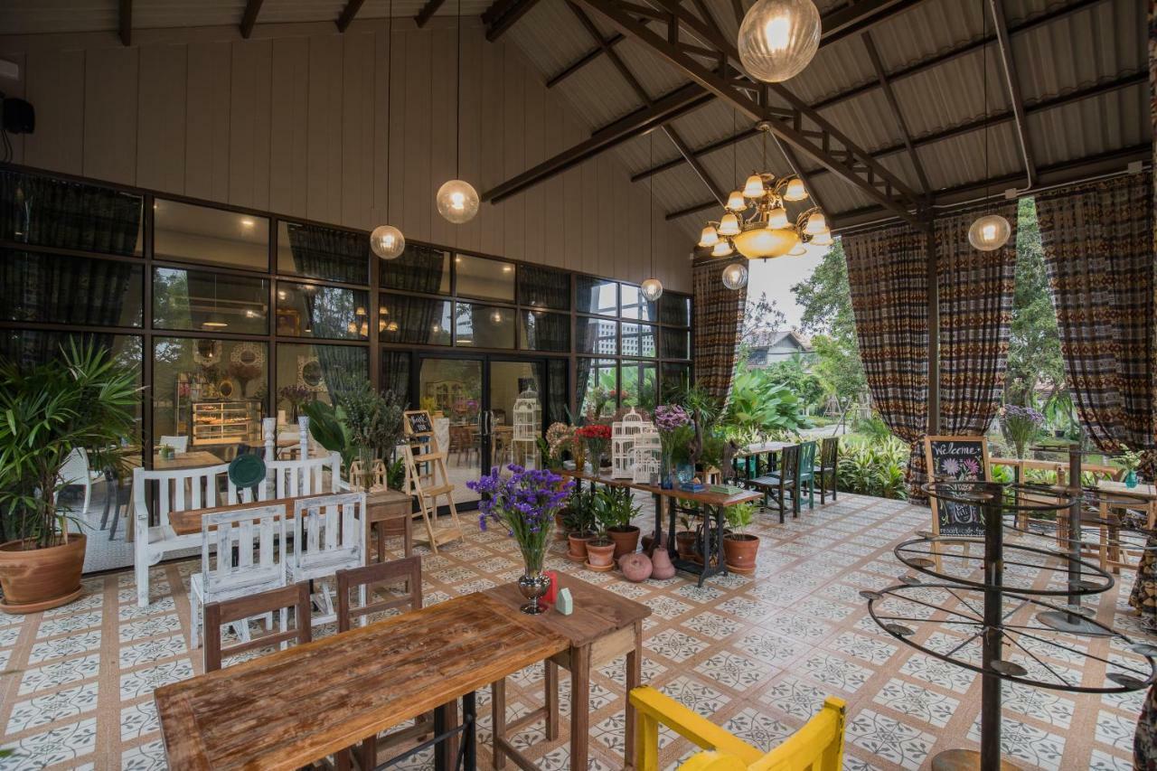 Thanburi Resort Chom Thong Exterior foto